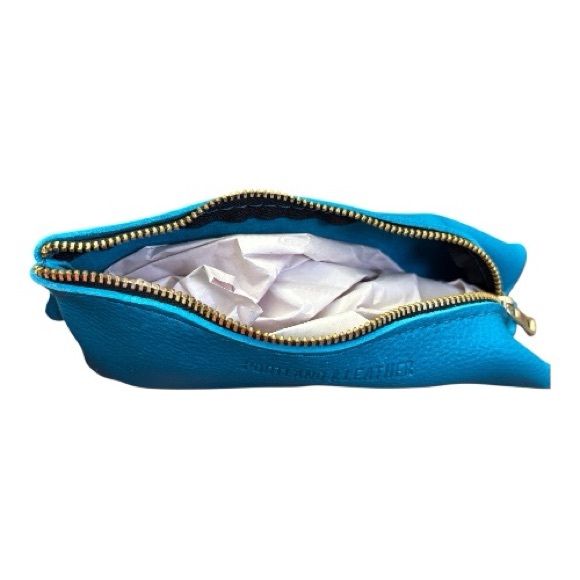 NWT Portland Leather Goods Alpine Pouch Organizer Bag Blue - Picture 3 of 5